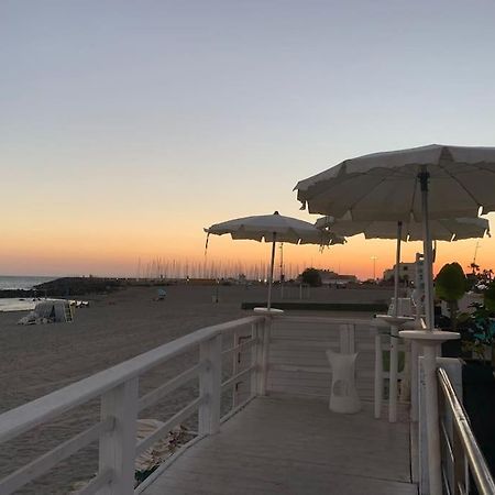 Апартаменты Bilocale A Due Passi Dal Porto E Dal Mare Лидо-ди-Остия Экстерьер фото